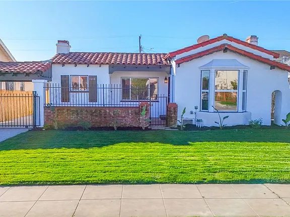 1618-1620 W 80th St, Los Angeles, CA 90047